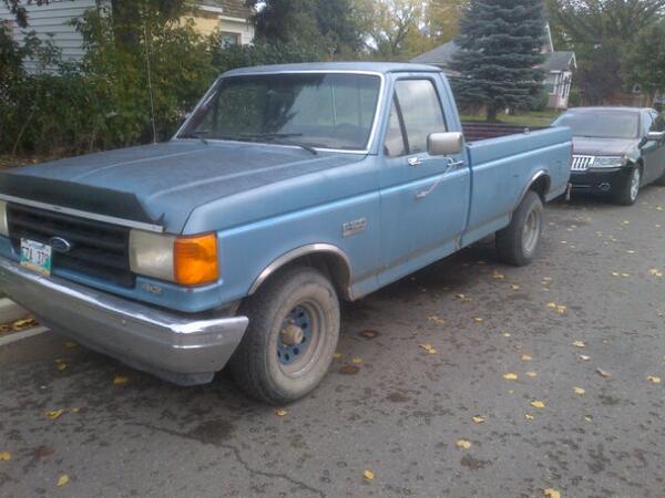 61jaydee's tweet photo. So here's my baby I just bought 87 ford http://t.co/5cdYGMR7M4