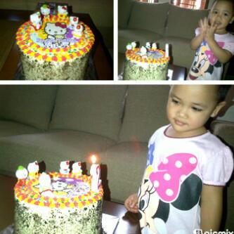 biteme_rainbow's tweet photo. Our sweet n cute customer B'day Rainbow Cake..
So sweet.. ^_^ http://t.co/wKLjsoxq7A