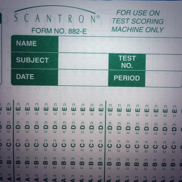 muratz808's tweet image. At least Mid-Pac provided scantrons for it's students... #muratatweet #$0.25ea. #noscantron #notest #cluproblems