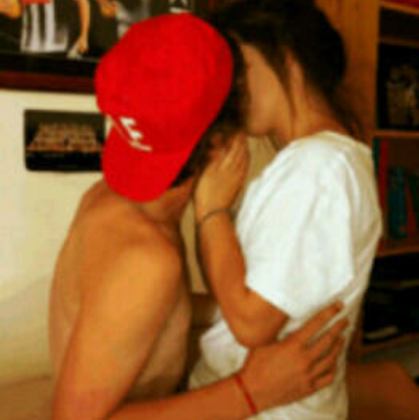 Louisalmostyles tweet picture