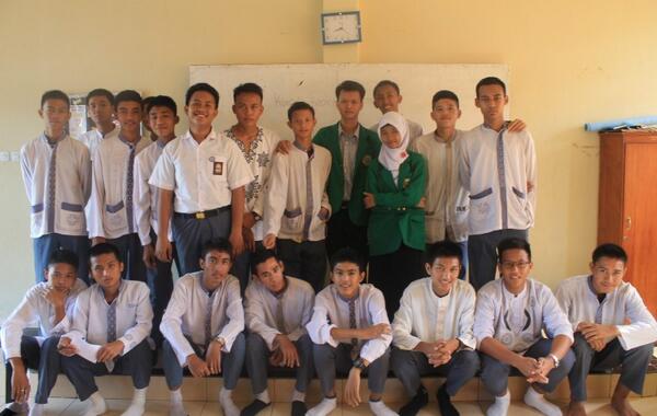 IPS 2 <a href="/jeffrey_jp/">Babang Enjep</a> @edo_razief <a href="/AndreHanjaya/">Andre Hanjaya</a> @Anomm__