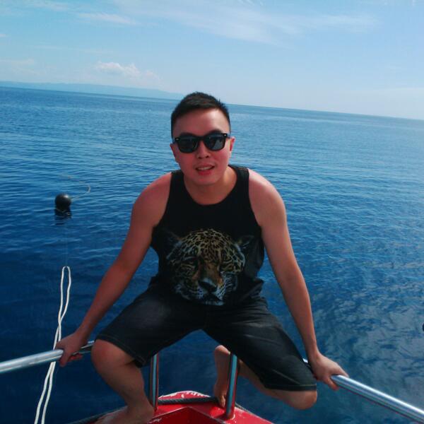 OyiLala1's tweet photo. BEACH! http://t.co/S3twzIE5sy