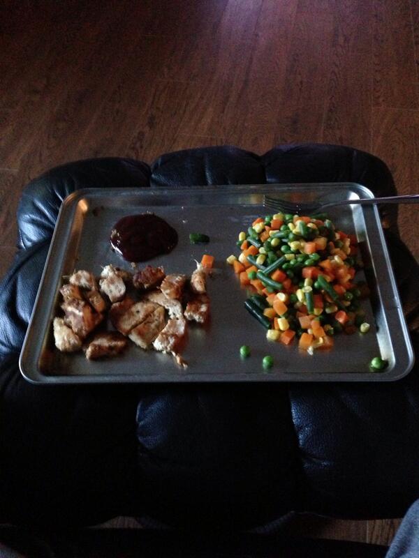 iammitchello's tweet photo. Weird thing to eat supper off of #optionB #needcleanplates @jordonkoop http://t.co/mSn4pnil1a