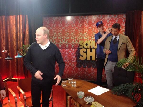 SchulmanShow's tweet photo. Missa inte dagens Schulman Show med Henrik Dorsin. http://t.co/9WxQFKG8xl