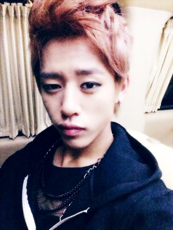 TWITTER || تحديثات DaeHyun بتاريخ 130927 ..!! BVKy-MGCIAAaXJ4