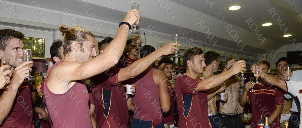 Roma, la seduta odierna e il brindisi finale (FOTO) 34 brindisi