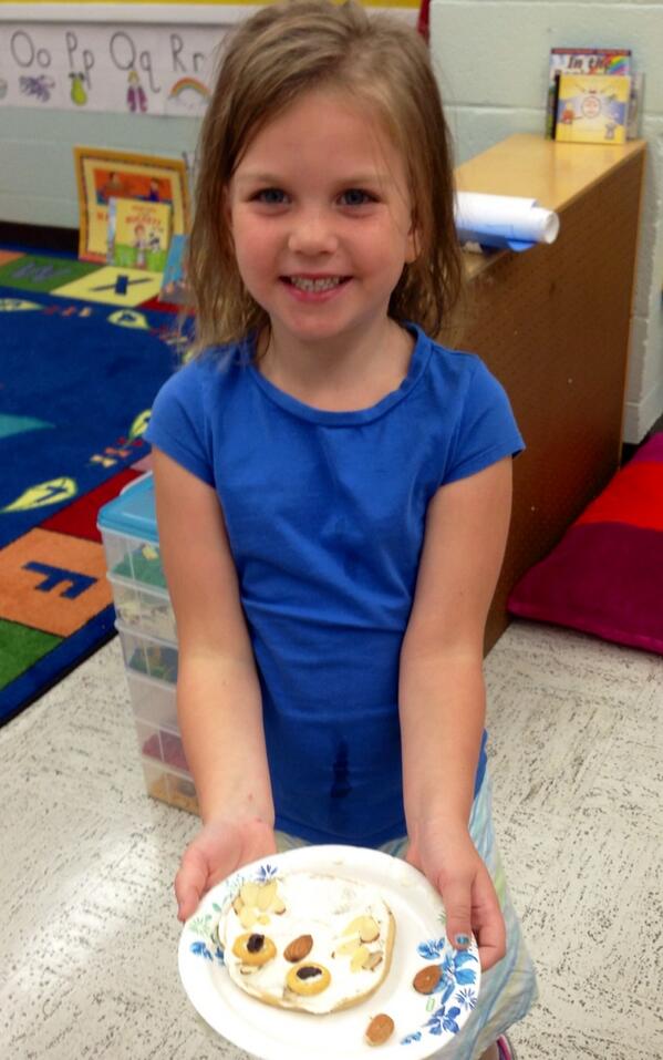 Yummy owl snacks in <a href="/StaceyWhalen2/">Miss Stacey's Y5s</a> Ms. Stacey's class! #mvpschool