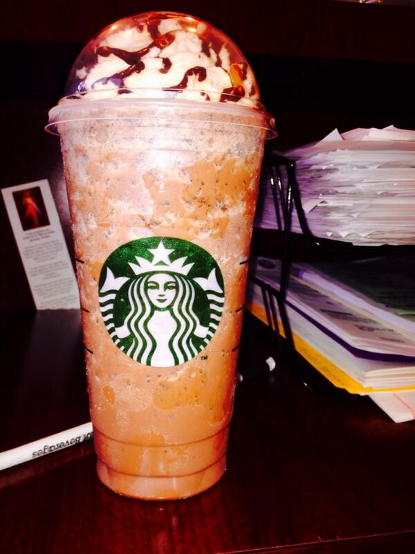 meliarango93's tweet photo. Nothing betterr 😌 http://t.co/gNgUizHwJ5