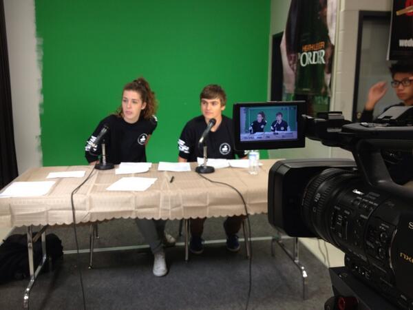 RHSSExchange's tweet photo. “@SophieAtCanada: http://t.co/h3Xww1jJzf” I think they have a future at this?! #RHSSExchange #Sophianum