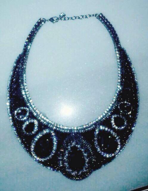 _MaluOficial_'s tweet image. Os mando una pista de la sesión de fotos brillante y solidaria con @swarovski y @yo_dona 😊😊😊