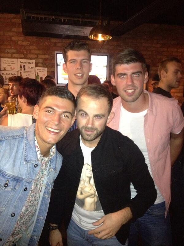 shaunconzy's tweet image. If carlsberg did 4 balls! #two9s #two10s #guesswho @PAJR12 @Aspi11