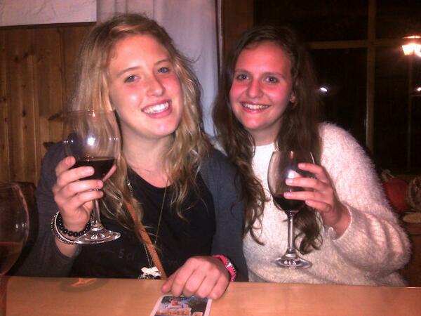 doyouevenlisp_'s tweet image. #classybitches @alena_muir