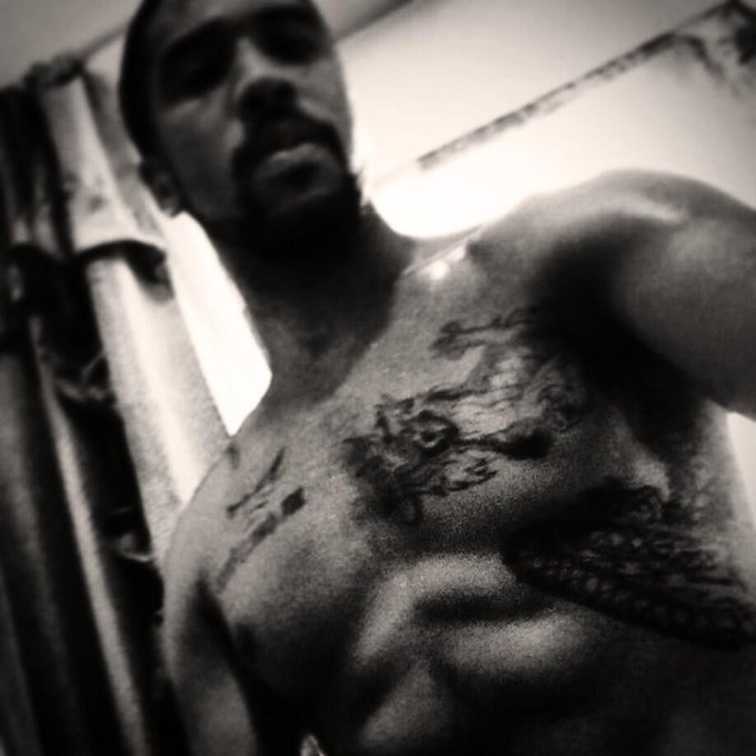 Dom B!!! Black n white doe http://t.co/CxSeOfv5hc<a href="/tag/wcw"class="tags"><span>#wcw</span></a>