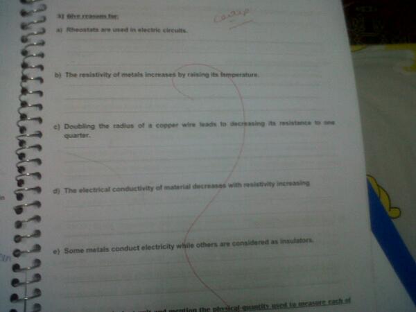 NadaSamier's tweet image. Leh bs kida y3am :D ! #Ahmed_Samir #physics