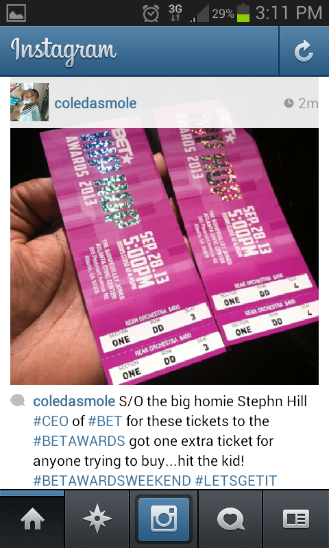 Mr_K1R's tweet photo. Hit ya boy if you tryna buy this extra ticket to the BET award show this weekend http://t.co/oxI61xZt0X