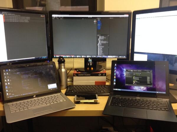 DialUpNinja's tweet photo. Just another day in the life of a Game Dev... http://t.co/pqUS801lPu