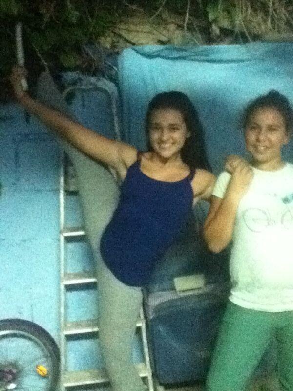 _FourHearts_'s tweet photo. Raquel y yooop #paula# http://t.co/fhkIzp451O