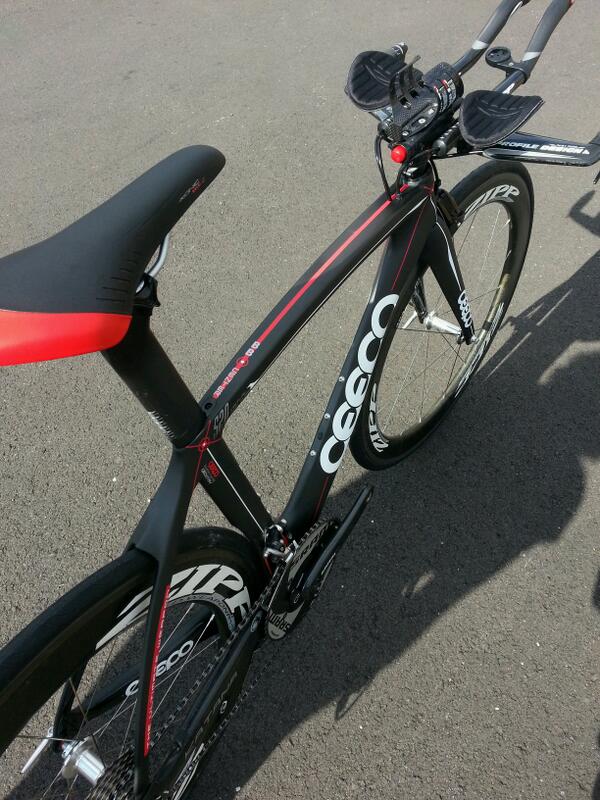 mancona's tweet photo. Thanks to @TriBikTransport my @ceepo will be in Kona waiting for me when I arrive. http://t.co/3lUiY5HWiU