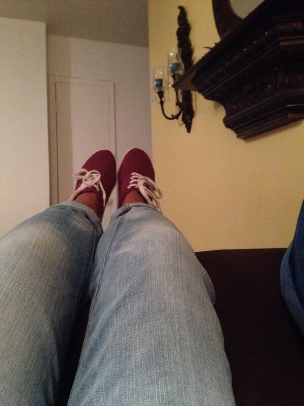 Snova_x's tweet image. The beauty of being home 😁😁 #layedup