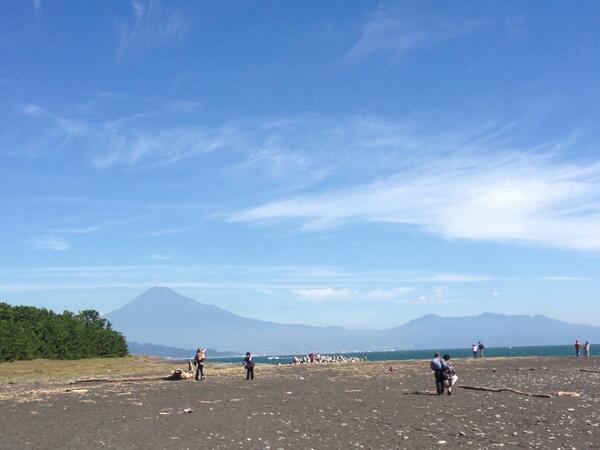 typeb505's tweet photo. 世界遺産に暇つぶしに来たら土曜だった… http://t.co/Sc5z7zGIYv