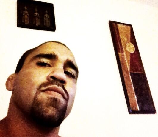 Gesias's tweet image. So, is the new style approved?

#pimpstyle lol...