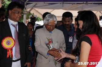 VeltechChennai's tweet photo. For details #candidates are requested to visit http://t.co/B6wLsgW4WR http://t.co/qywLTm14dN