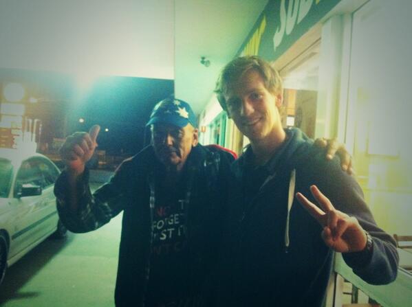 SamAndDtOnTheB's tweet photo. Getting to know the locals #ontheb #lads #getaroundhim http://t.co/lq6lWDWN39