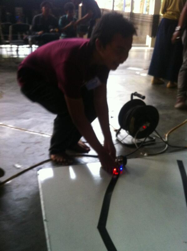 RoboStage tweet picture