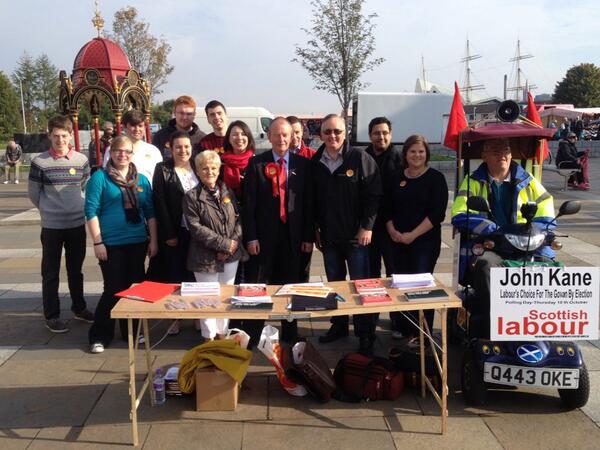 John4Govan's tweet photo. Great to be out in the #Govan sun this morning campaigning with some of the #Kane4Govan team #govanbyelection http://t.co/sHh8hCEIBM