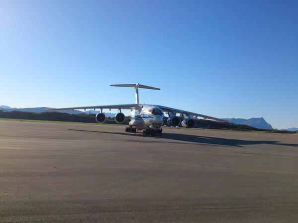 vacation799's tweet photo. #Iljusjin Il-76 #bodo #Bodø http://t.co/OopeD0FN8H