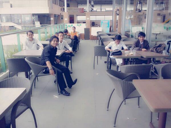 TheOozy's tweet photo. Say cheese..... http://t.co/GnhqeF6scw