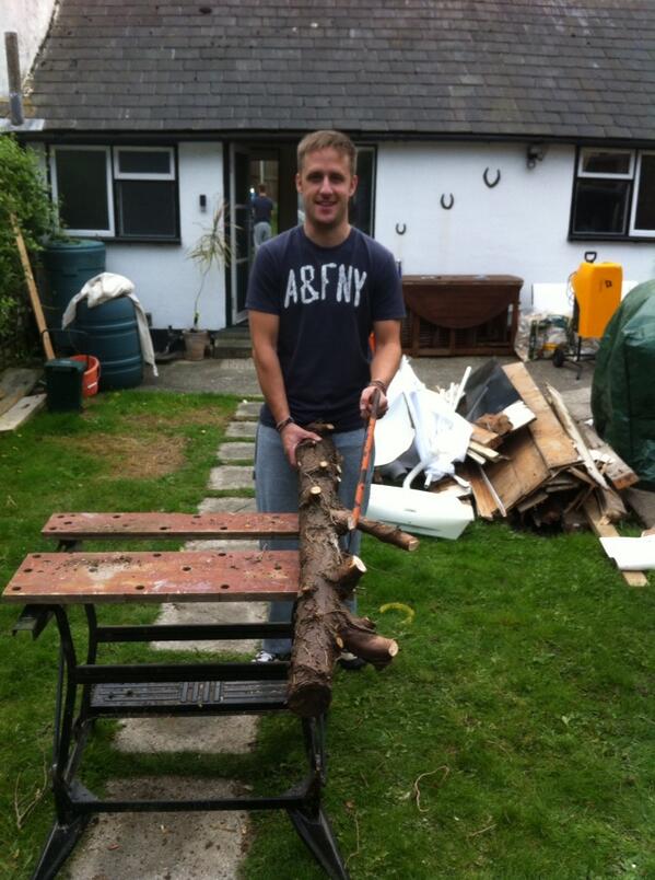TCY83's tweet photo. @rwareham15 has got wood!! #massive http://t.co/gCWslg8kmk