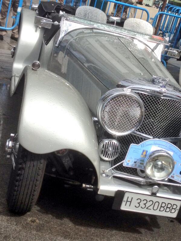 HaopengW's tweet photo. los mejores coches!!!! http://t.co/2zwMGCJkgj