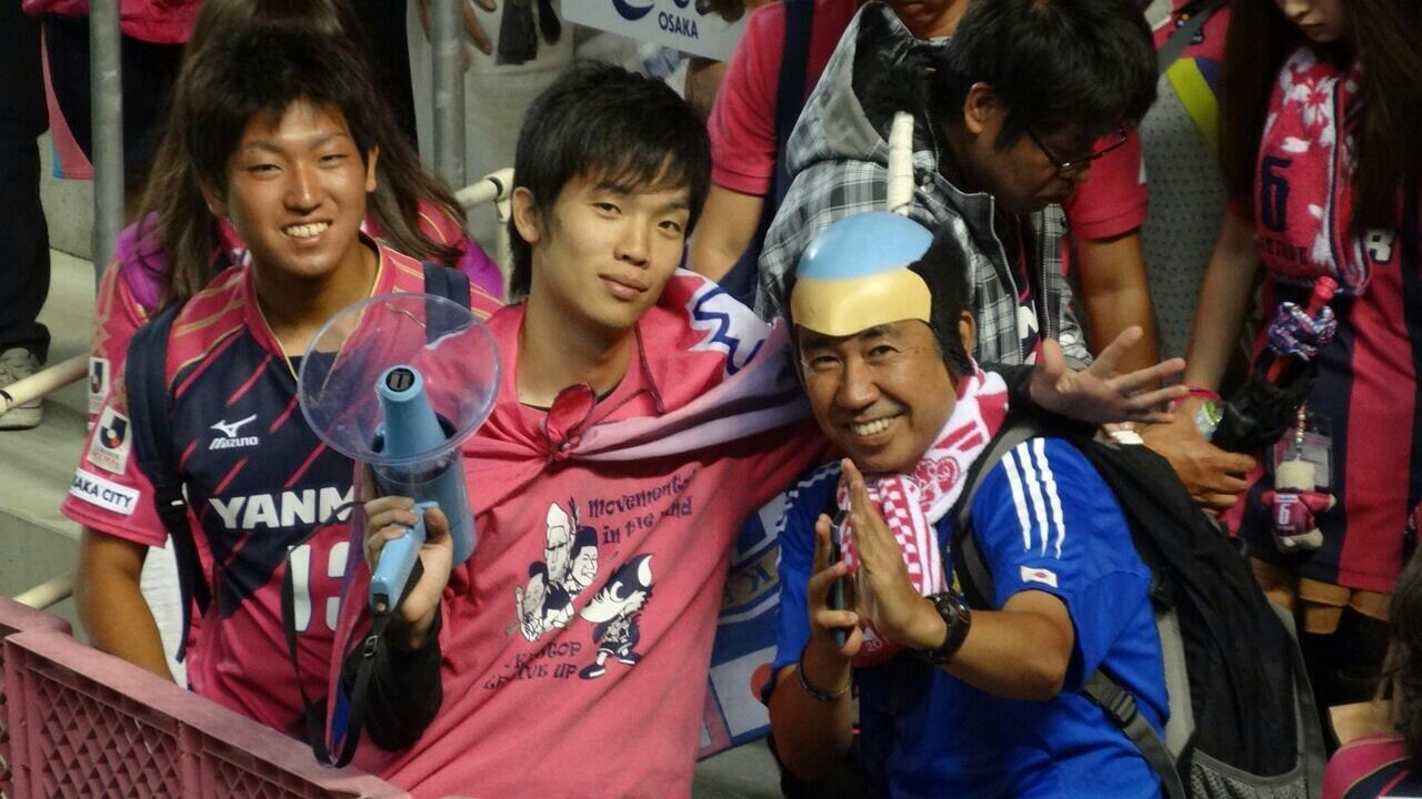 ちょんまげ隊長ツン 火木曜clubhouse22時 試合終了後 たまたまセレッソコールリーダーに会ったとこをメインスタンドから激写された 彼がイケメンに写ってて悔しいアハハ Http T Co Ysjkcasryo ちょんまげ隊長ツン 火木曜clubhouse22時 試合終了後 たまたまセレッソコールリーダーに会ったとこをメインスタンドから激写された 彼がイケメンに写ってて悔しいアハハ Http T Co Ysjkcasryo