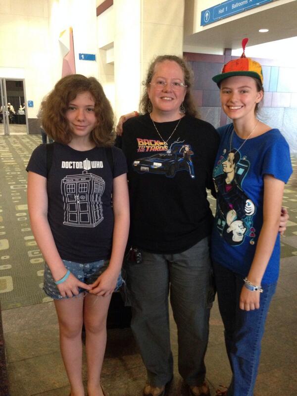 TXTeenBookFest's tweet photo. Dr Who fans at #ATBF13 http://t.co/jlop0G5zb0