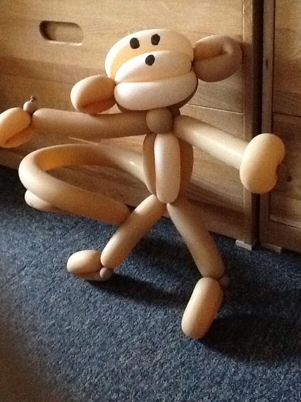 bageldonutfry's tweet photo. Monkey! http://t.co/SrnBnSc9rN
