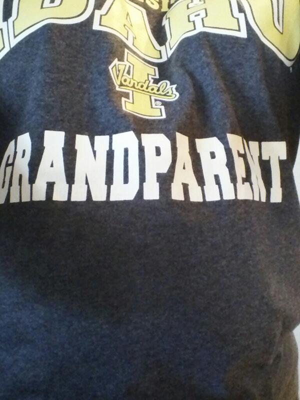 MargyBoston's tweet photo. #vandals#grandson http://t.co/uokaPYso8p
