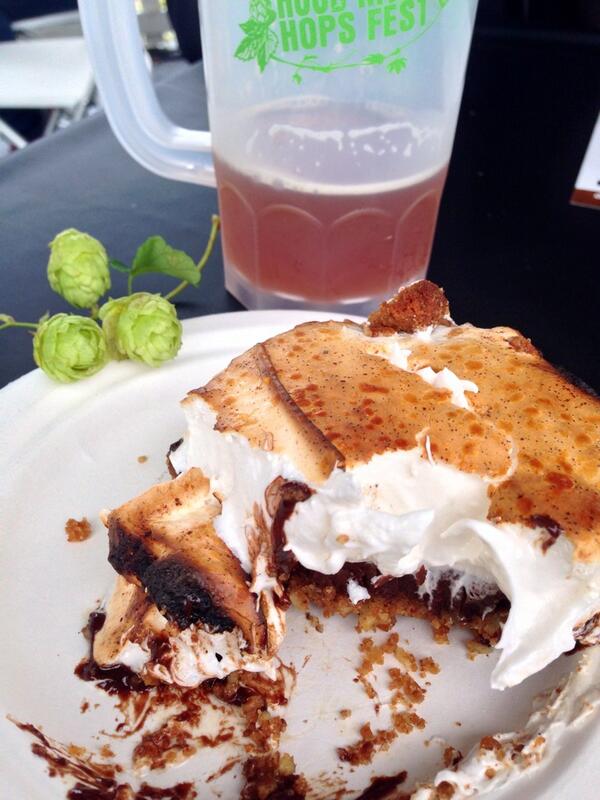 EatingMyWayThru's tweet photo. Thanks for saving me a s'more @SolsticePizza  @HRHopsFest has some good eats to go with some great beer! #hrhops13 http://t.co/NfBXdSkvxs