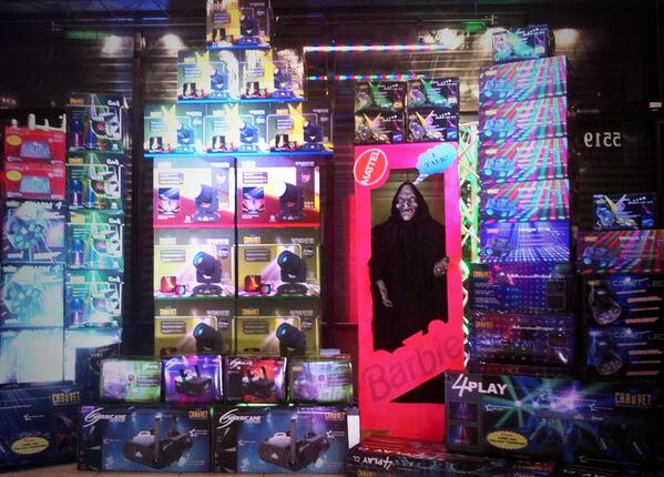 AVmaxx's tweet photo. Get Your #Halloween Goodies @AVmaxx. Take advantage of Low Prices, Before Zombies Do! #HalloweenGear #Spooky http://t.co/Z402Un8Sd4