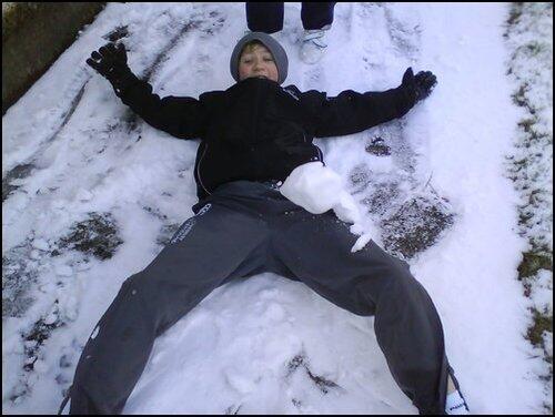 PHFiltradasOK's tweet photo. Niall horan foto filtrada #PHFiltradasOK http://t.co/kHiHRmRtY4