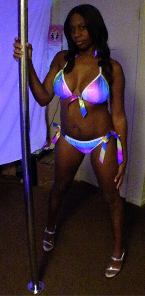 calipolepixie's tweet image. Shot a video for a pole challenge...man I look hot! Pole keeps you toned &amp;amp; fit ladies what are you waiting for?