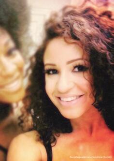 PHFiltradasOK's tweet photo. Danielle peazer, foto filtrada #PHFiltradasOK http://t.co/ak2T92QJQZ