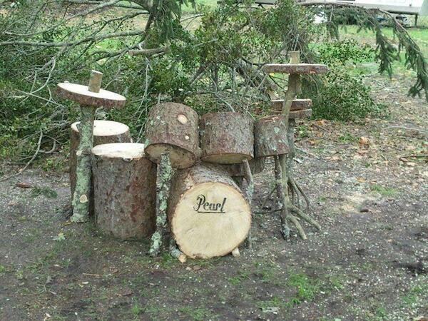 Design_sutekiX's tweet photo. ワイルドな丸太☆ドラムセット

https://t.co/81699fy6lW