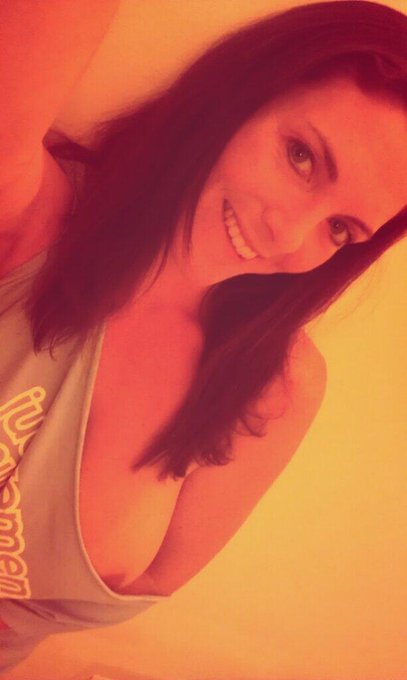 Showtime....i apologise in advance for my fragile state http://t.co/dqhMimntGJ webcam about to start<a href="/tag/panties"class="tags"><span>#panties</span></a><a href="/tag/knickers"class="tags"><span>#knickers</span></a>