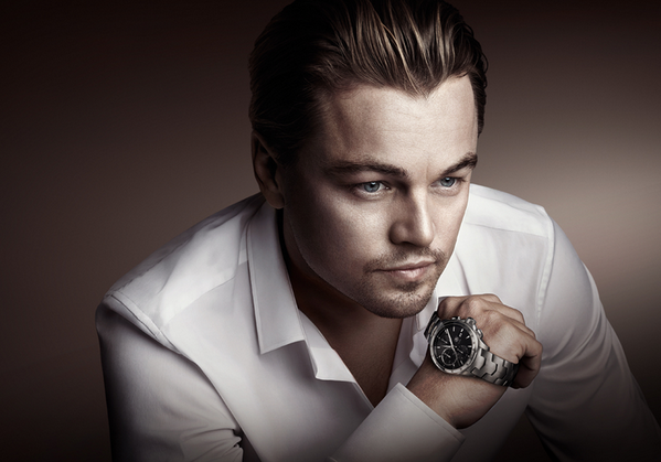 eliistender10's tweet photo. Poor Leo he really can't seem to get to grips with the whole watch wearing thing. https://t.co/U4KNhJTHmG