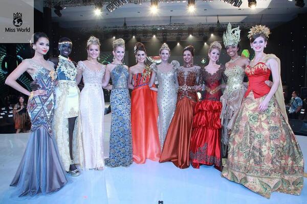 InteriorAFRICA's tweet photo. Miss world 2013 Cameroon &amp; South Sudan made it to top 10 http://t.co/5jxDHpdpHM