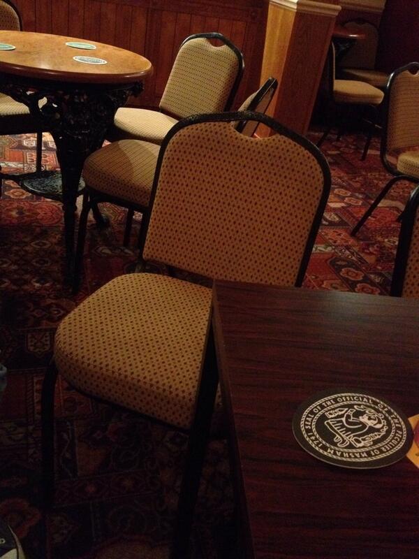 jamieeegraham's tweet image. This seats just keeping warm for you... #MissingAfro #BottomEnd #JackClub @KelvinSouthwell