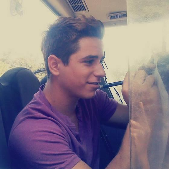 Mario_Velez_'s tweet photo. En su Firma de autógrafo♥ @mariocalle7tc http://t.co/FNEjAMBRes