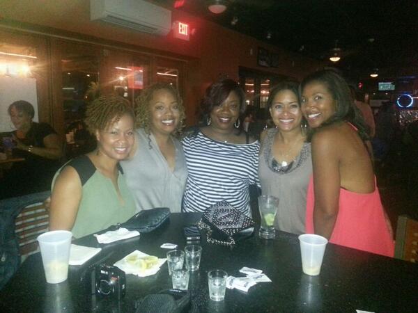 BlackAlumniFan's tweet photo. Broney's! #OUBAW http://t.co/zvHvXYCek2
