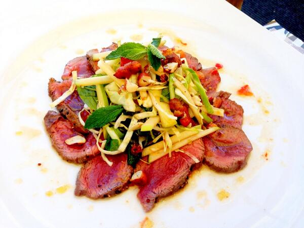 mc_courtney1's tweet image. Mystery box challenge...Venison! Ummm ok, so salad always seem to work... #tastenewengland #demolife